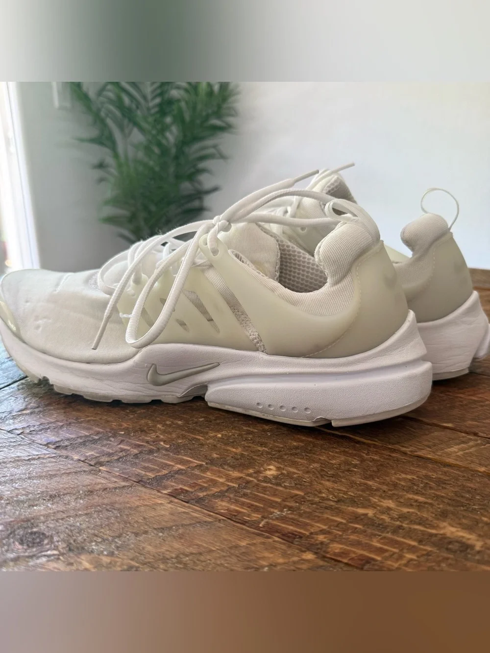 Nike Men’s All-White Low-Top Sneaker (Size 12)